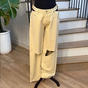 NEW SEROYA Stylish Beige Denim Women Jeans (Size 28)